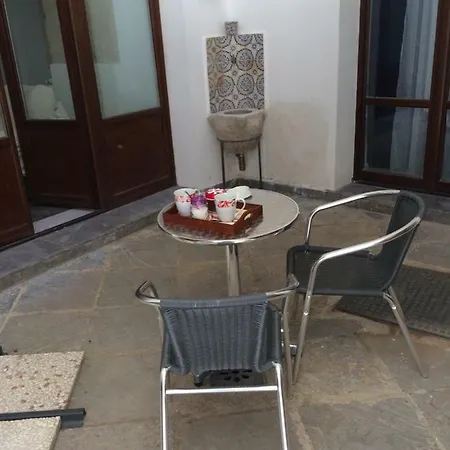 Montevergini Oda ve Kahvaltı